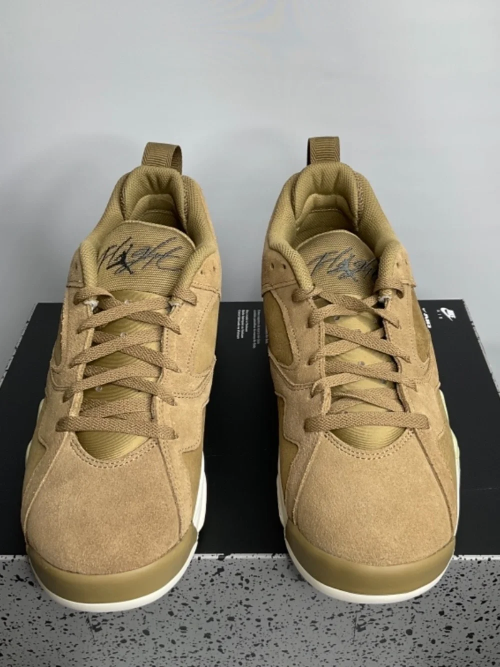 Nike JORDAN MVP 92 low top Brown kelp US SIZE 10